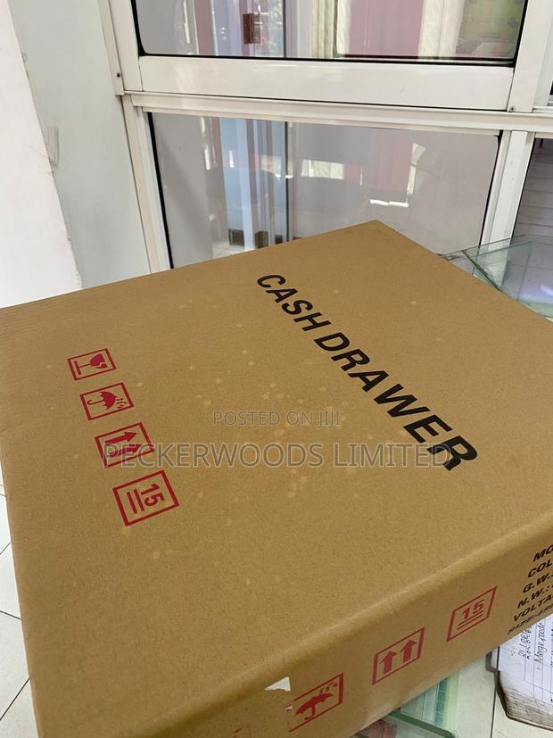 Heavy-Duty Fully Boxed Cash Drawer With Lock Key