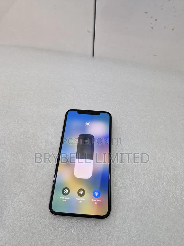 Apple iPhone X 64 GB White - thumbnail 3