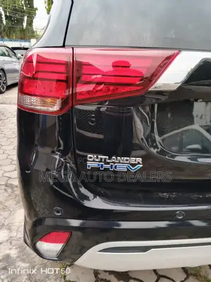 Mitsubishi Outlander 2018 Black