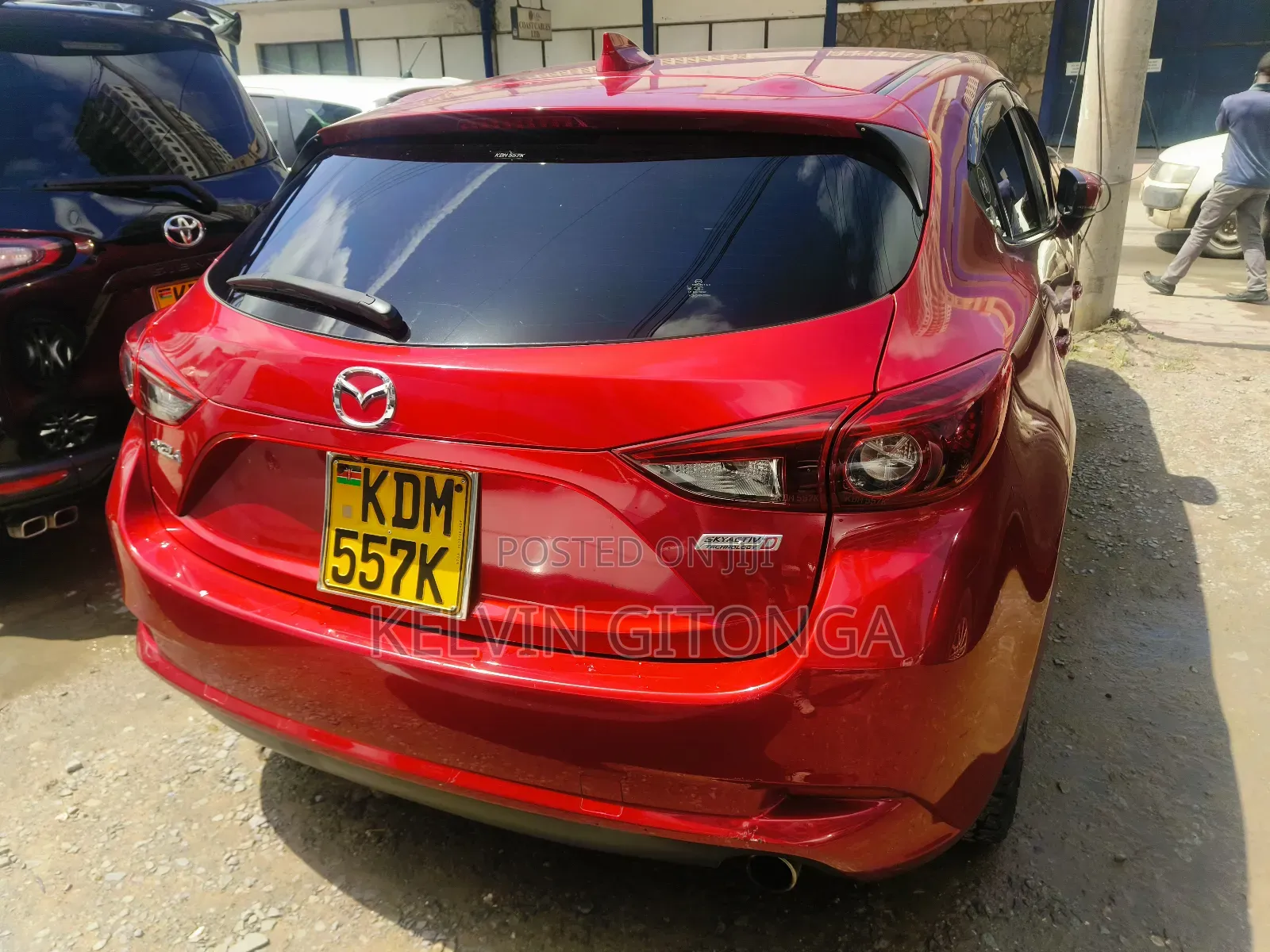 Mazda Axela 2016 Red