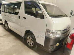 Toyota HiAce 2016 White