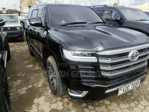 Toyota Land Cruiser Prado 2015 Black