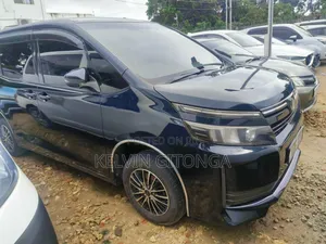 Toyota Voxy 2015 Black
