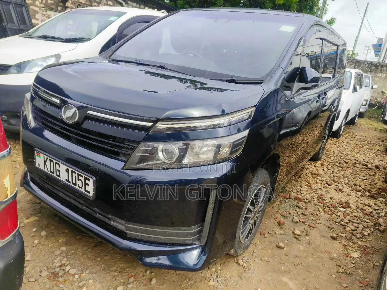 Toyota Voxy 2015 Black