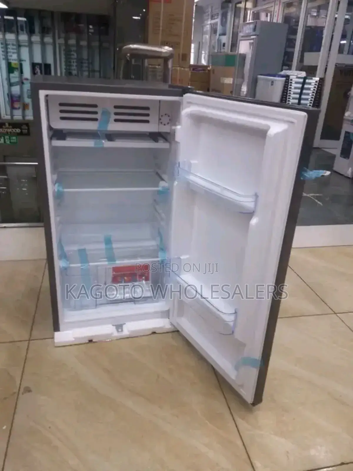 Ramtons 90 L Single Door Fridge