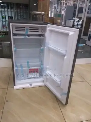 Ramtons 90 L Single Door Fridge