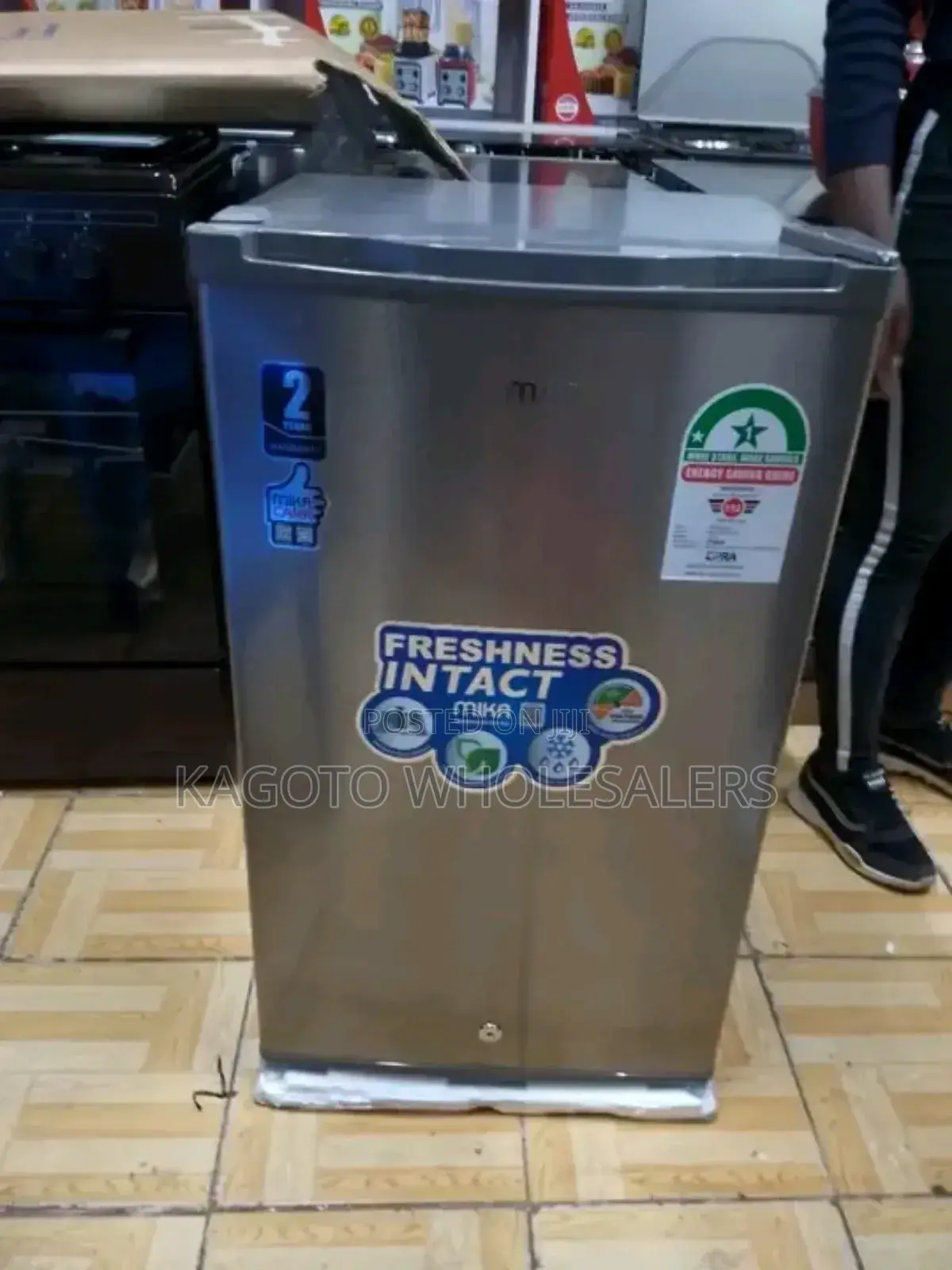 Mika Single Door Fridge 90l Frost