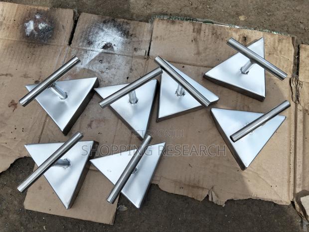 Stainless Steel Dough Cutters - thumbnail 2