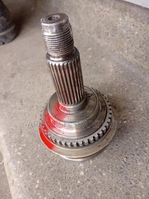 Subaru Forester Sg Front Cv Joint - thumbnail 2