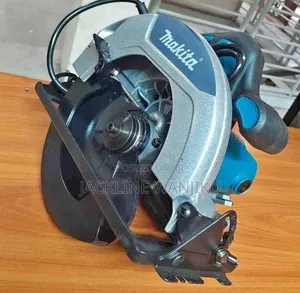 Circular Saw Machine/ Electric Makita Circular Saw/ Powerful
