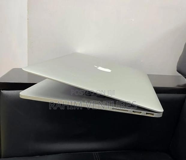 Laptop Apple MacBook Pro 2015 16GB Intel Core i7 SSD 256GB - thumbnail 3