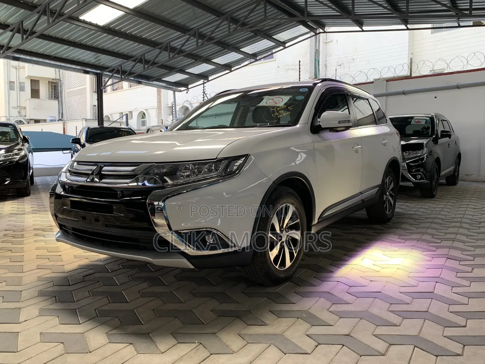 Mitsubishi Outlander SE AWC 2018 Pearl