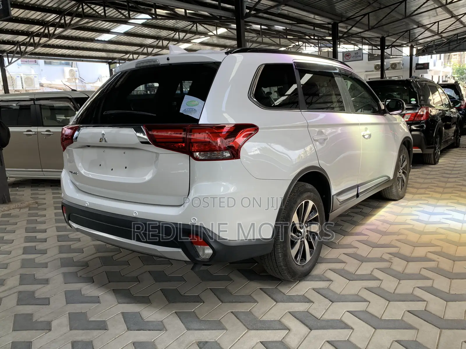 Mitsubishi Outlander SE AWC 2018 Pearl