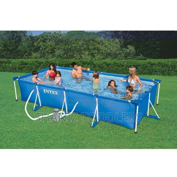 Sturdy Frame Swimming Pool