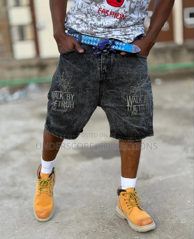 Classy Weekend Shorts for Men - thumbnail 3