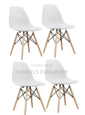 Ultimate Eames Style Dining Chair (Black - White)