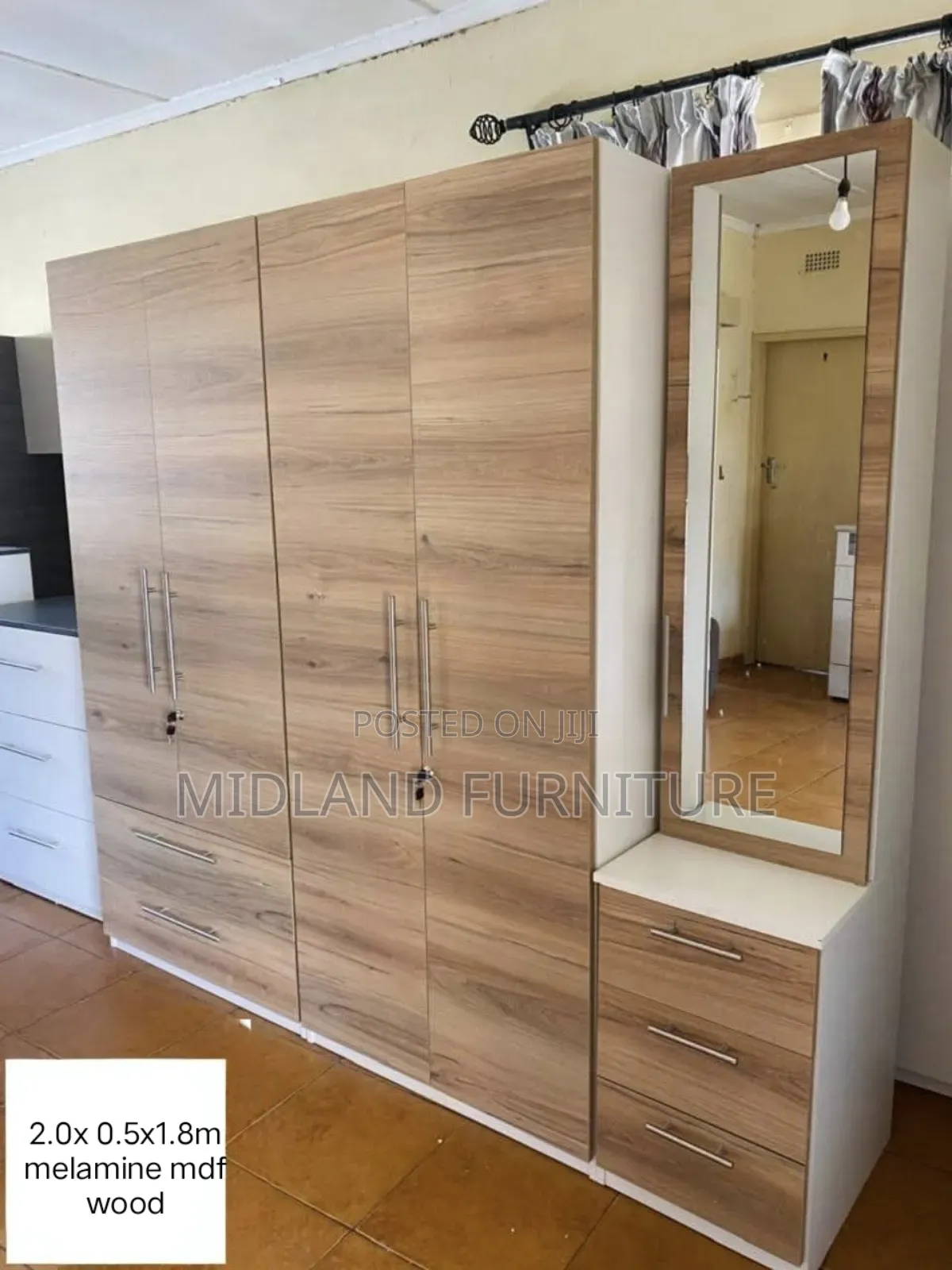 Modern Clothes Cupboard/ Wardrobe With Dressing Mirror