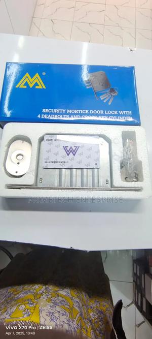 4 Pin M Deadlock - thumbnail 2