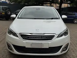 Peugeot 308 2017 White