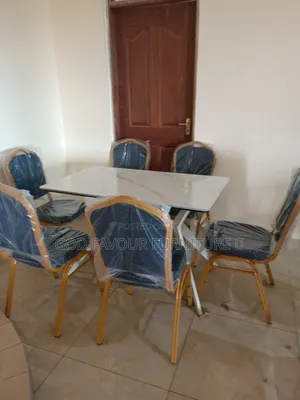 Elegant White Dining/Hotel Table With Stackable 6 Chairs Aj6