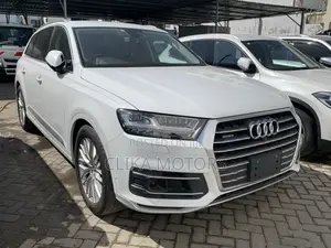 Audi Q7 2.0T Premium AWD quattro 2018 White