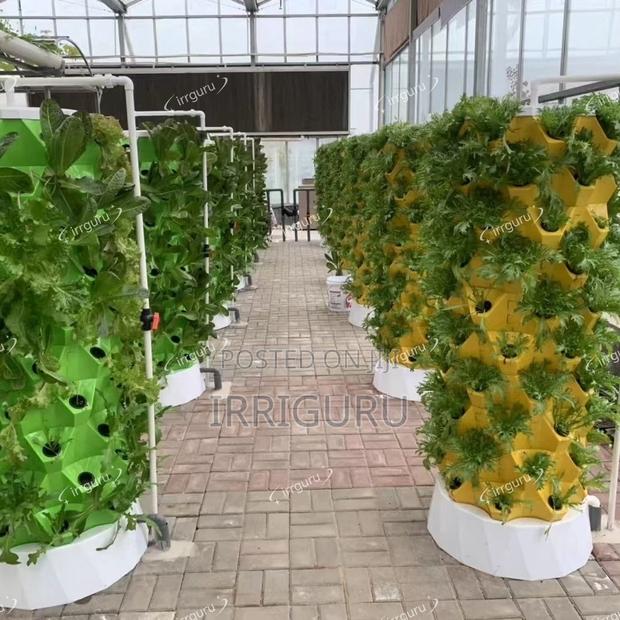 Three-Dimensional Planting Tower - main view