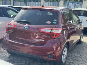 Toyota Vitz 2019 Red