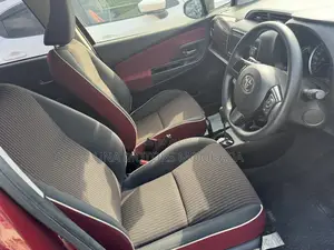 Toyota Vitz 2019 Red