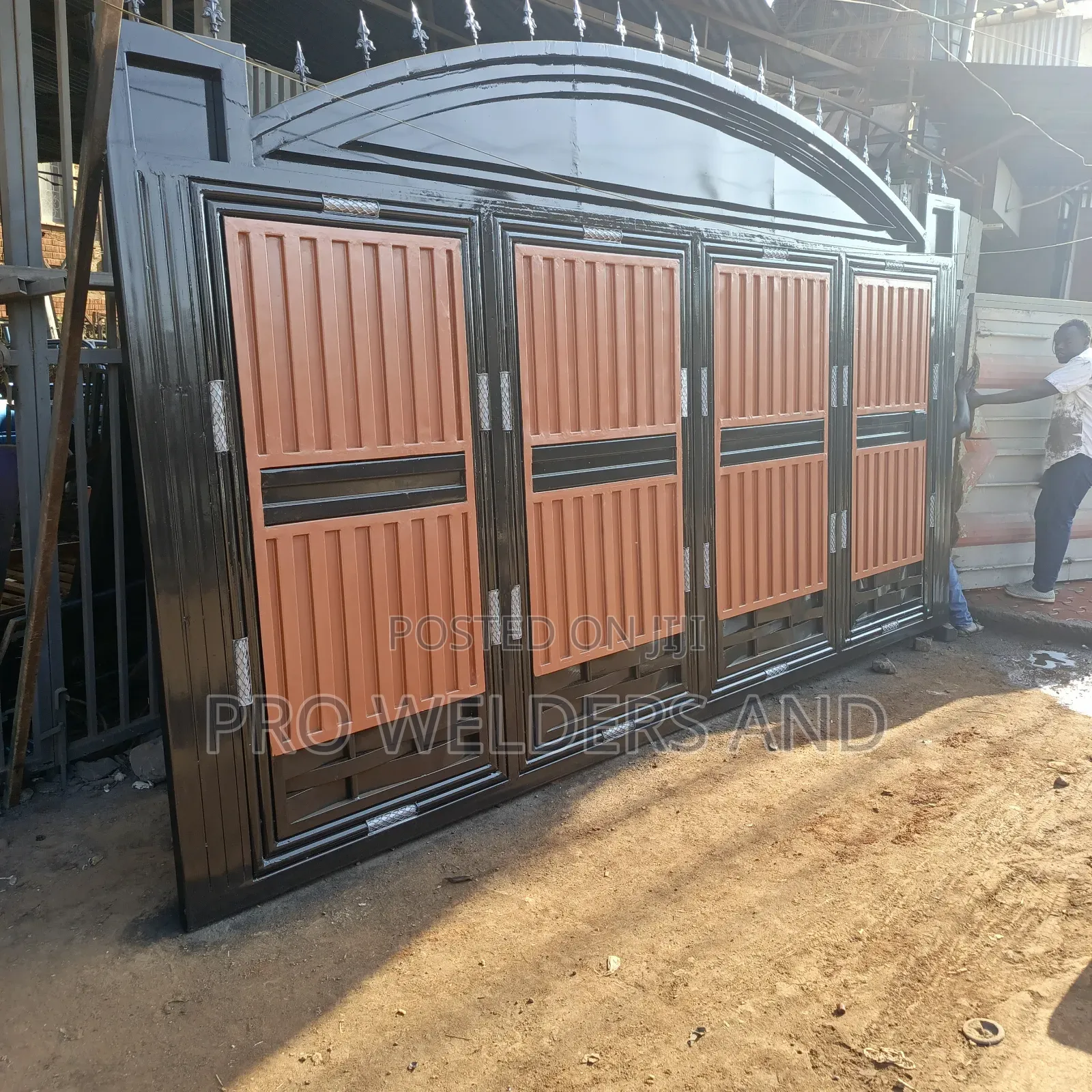 . "Bold Protection, Beautiful Design – The Perfect Gate"