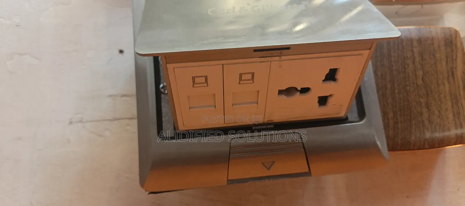 Carl and Gilbert Single Floor Socket With Ethernet Port