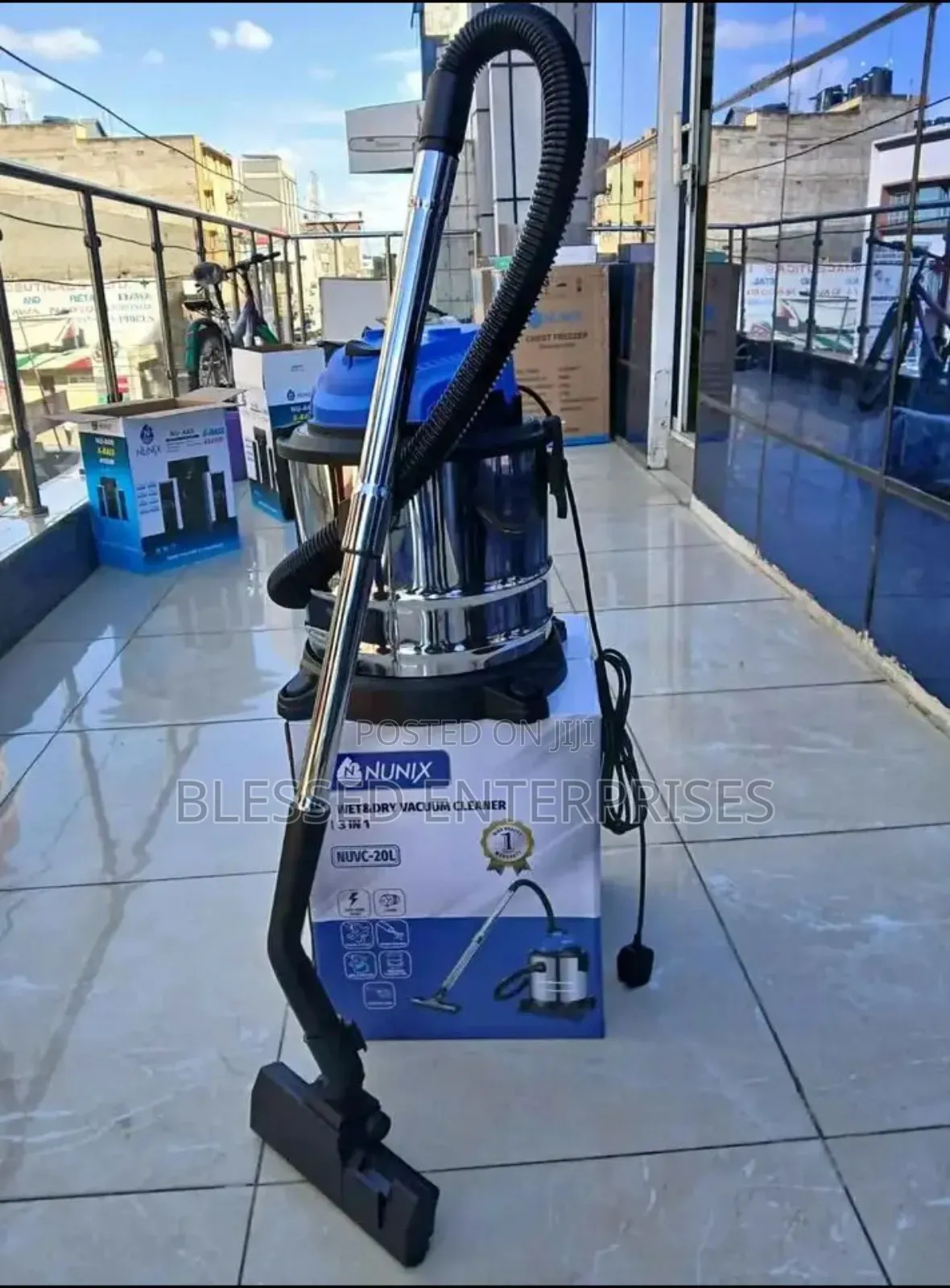 20 Litres Nunix Wet and Dry Vacuum Cleaner/Vacuum Cleaner