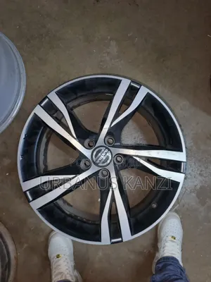 Size 19 Inch Volvo Sport Rims