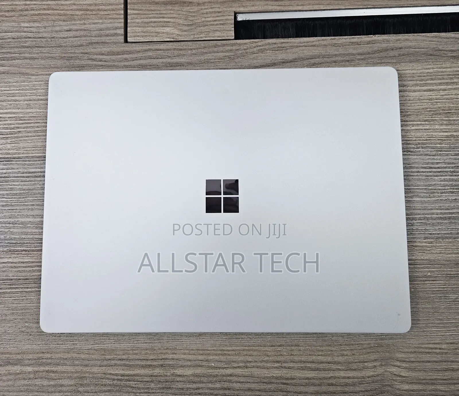 Laptop Microsoft Surface Laptop 8GB Intel Core i5 SSD 256GB