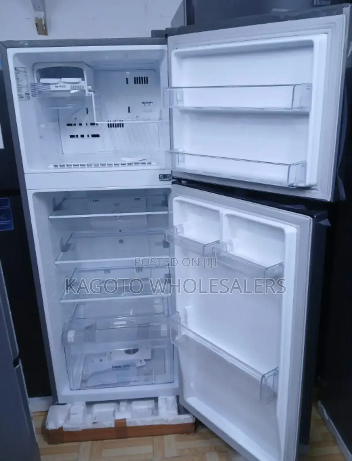 247litres Von Fridge Double Door No Frost
