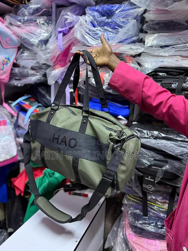 Stylish Medium Size Duffle Bag - main view