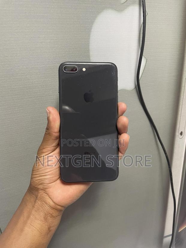 Apple iPhone 8 Plus 256 GB Black - thumbnail 3