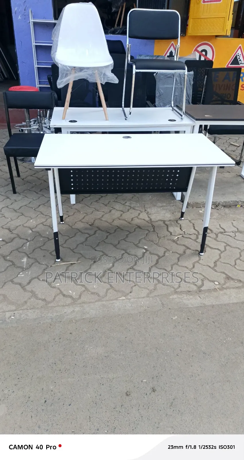 Impoted Modern Metallic It/ Study/ Computer Desk 1.2 Mtrs