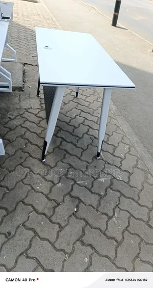 Impoted Modern Metallic It/ Study/ Computer Desk 1.2 Mtrs