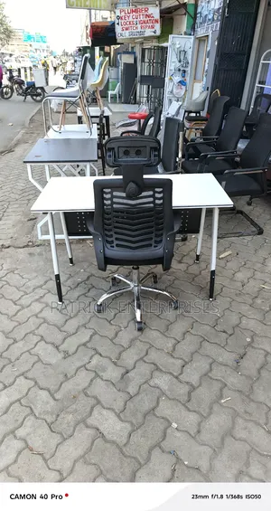 Impoted Modern It/Computer Desk Plus Headrest Stupy Chair