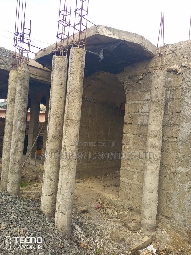 5bdrm House in Syokimau Uncomplete  for sale