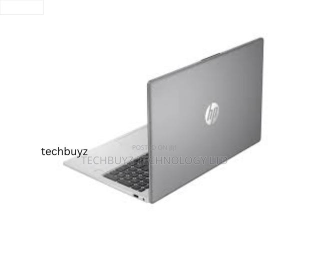 New Laptop HP 250 G10 8GB Intel Core I3 SSD 512GB