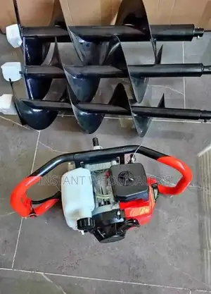 4 Stroke Earth Auger Machine 3 Bits