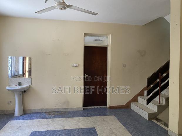 4bdrm Maisonette in Nyali for rent - thumbnail 9