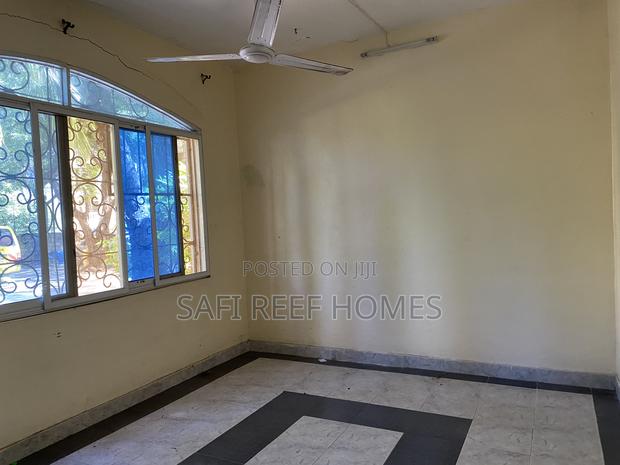 4bdrm Maisonette in Nyali for rent - thumbnail 6