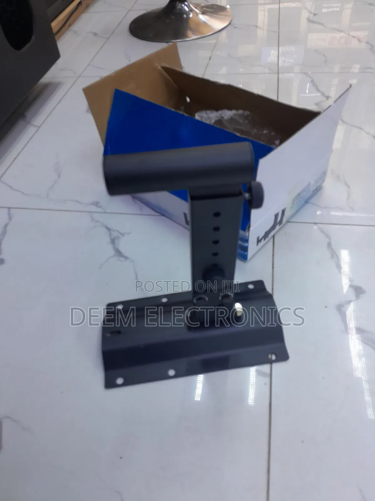 Wallmount Speaker Stand