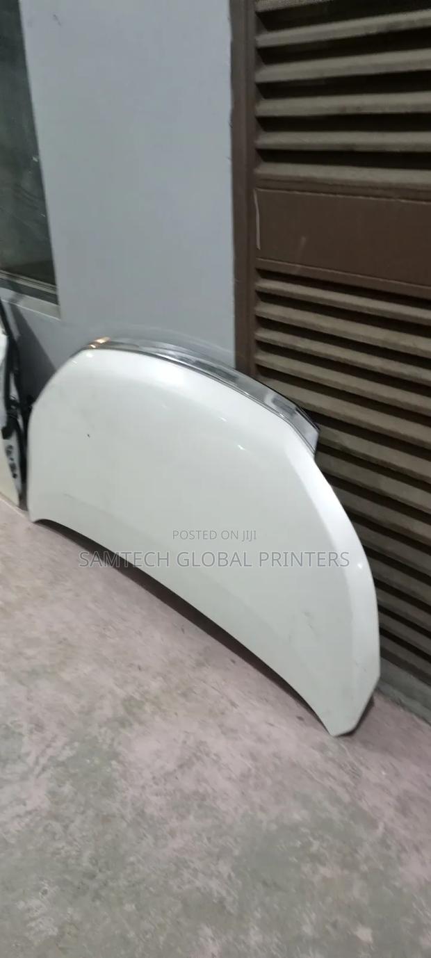 Exquisite Super Standard Toyota Noah 2015 Bonnet