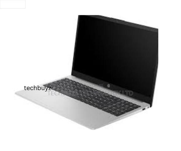 New Laptop HP 250 G10 8GB Intel Core I7 SSD 512GB