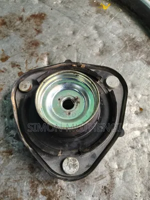 Quality Mountings for Shock (Toyota Noah)