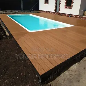 Decking Flooring Planks / WPC Decking