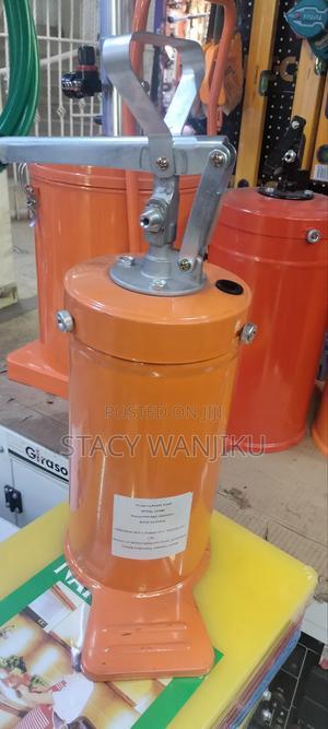 New Grease Gun Machine/ New Grease Gun Pump - main view